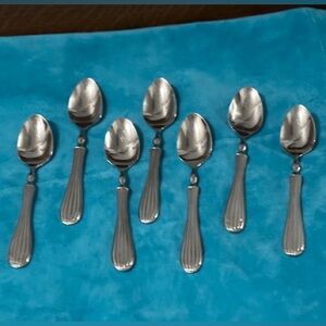 7 Kayla Stainless Steel Teaspoons by Pfaltzgraff